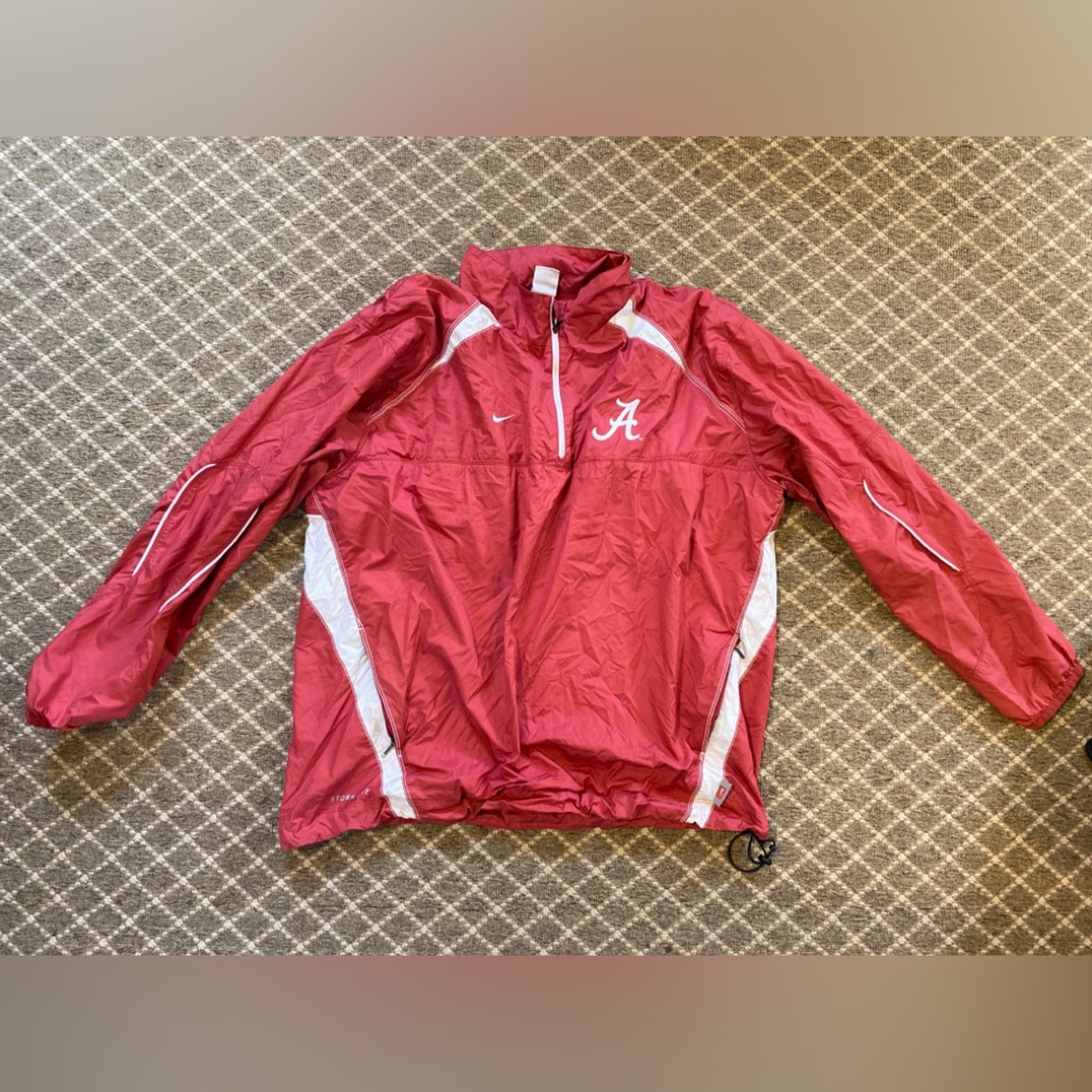 Men’s Nike Storm-Fit Alabama pull over jacket, size XL